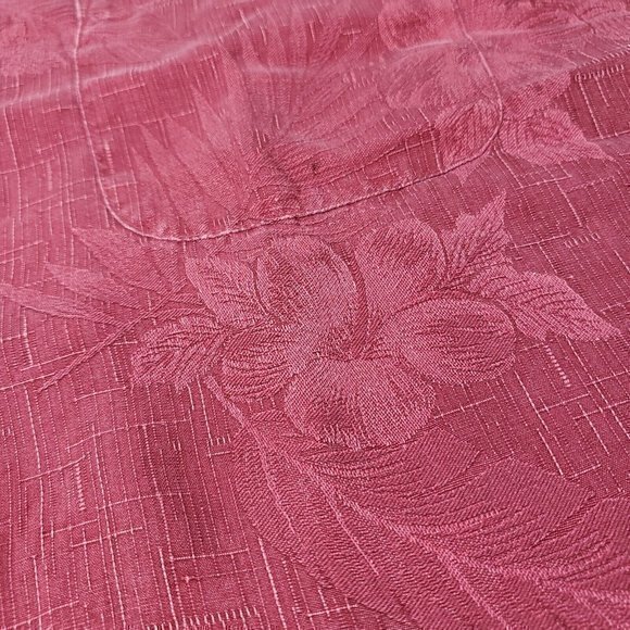 Tommy Bahama Maroon 100% Silk Size Large Jacquard Print Hawaiian Aloha Shirt - Picture 5 of 6